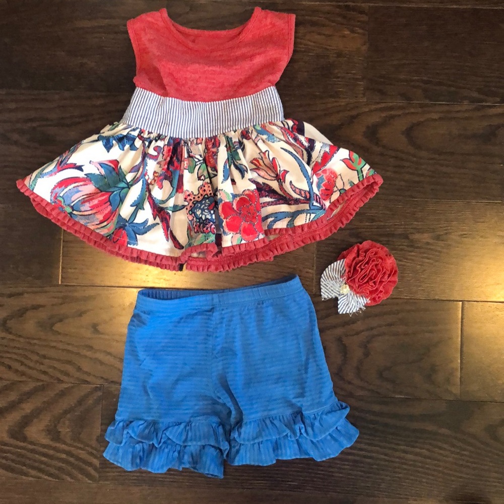 Persnickety Outfit.